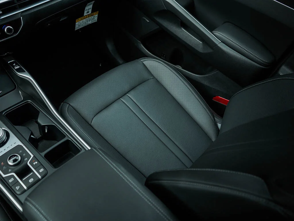 New 2026 Aurora Black Pearl Kia EX AWD image 27