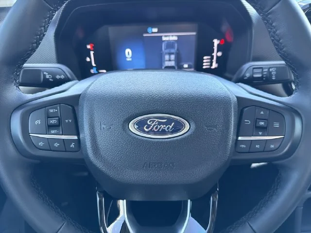 Used 2025 Black Ford XLT image 31
