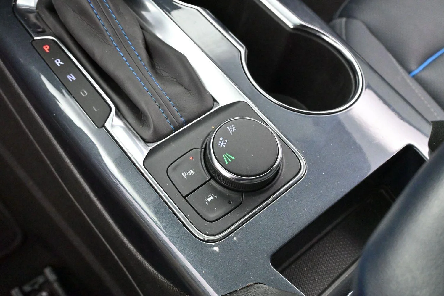 Used 2024 Black Chevrolet RS image 26