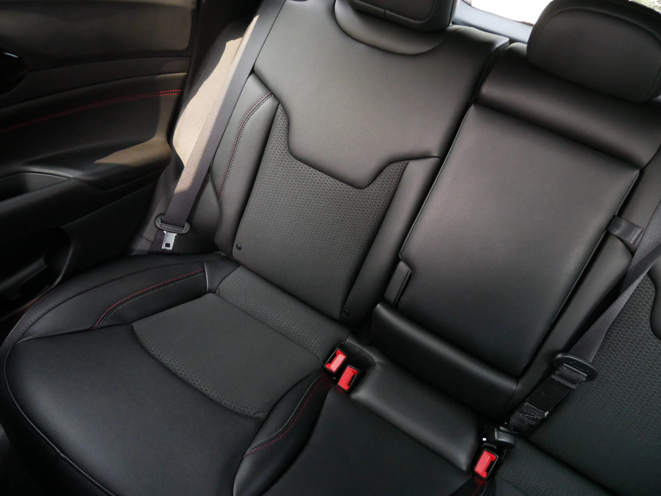 Used 2025 Bright White Clearcoat Jeep Trailhawk image 12