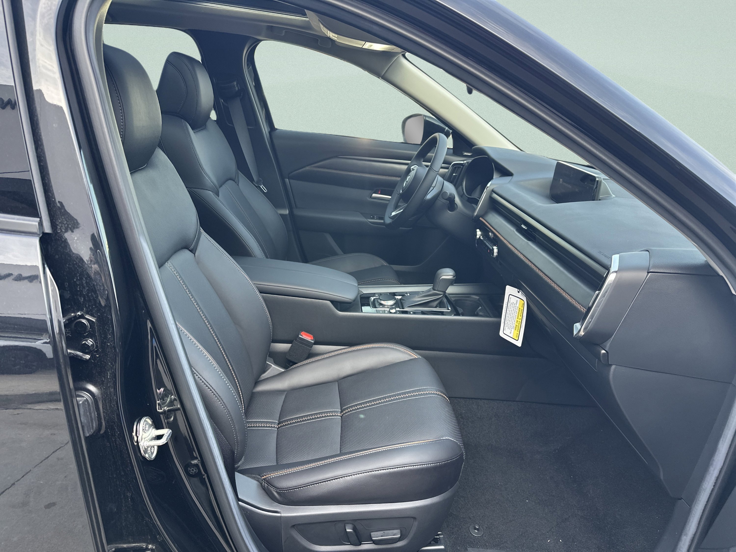 2025 Mazda CX-50 Premium Plus - Photo 14