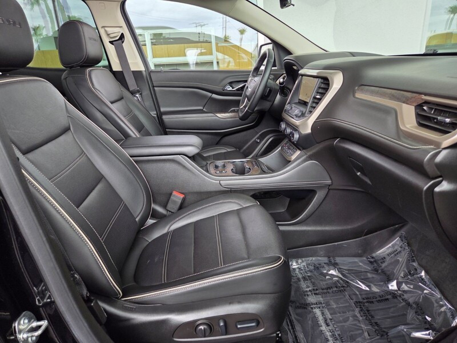 Used 2023 EBONY TWILIGHT MET GMC Denali image 21