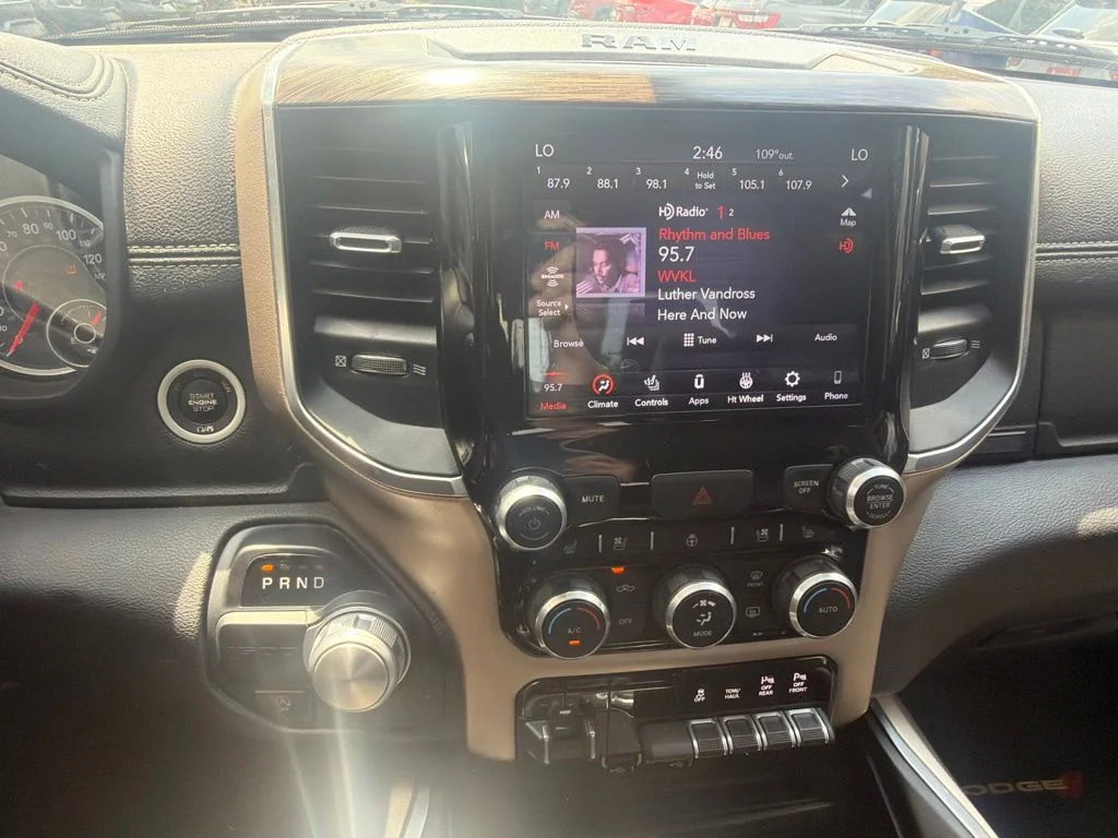 Used 2020 Black Ram Laramie image 13