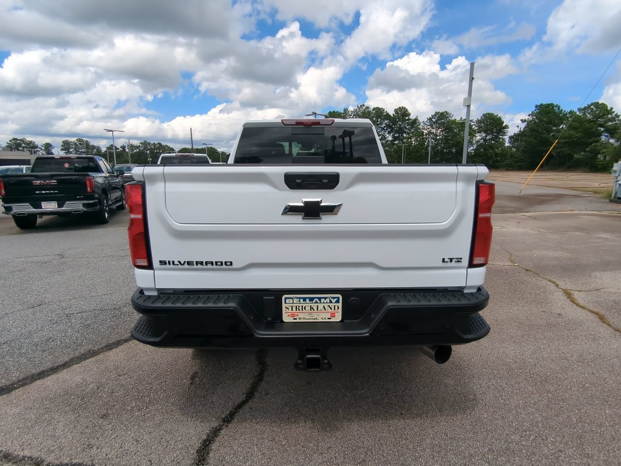 New 2026 Summit White Chevrolet LTZ image 5