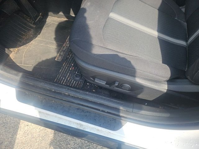 Certified Used 2023 White Hyundai SEL image 28