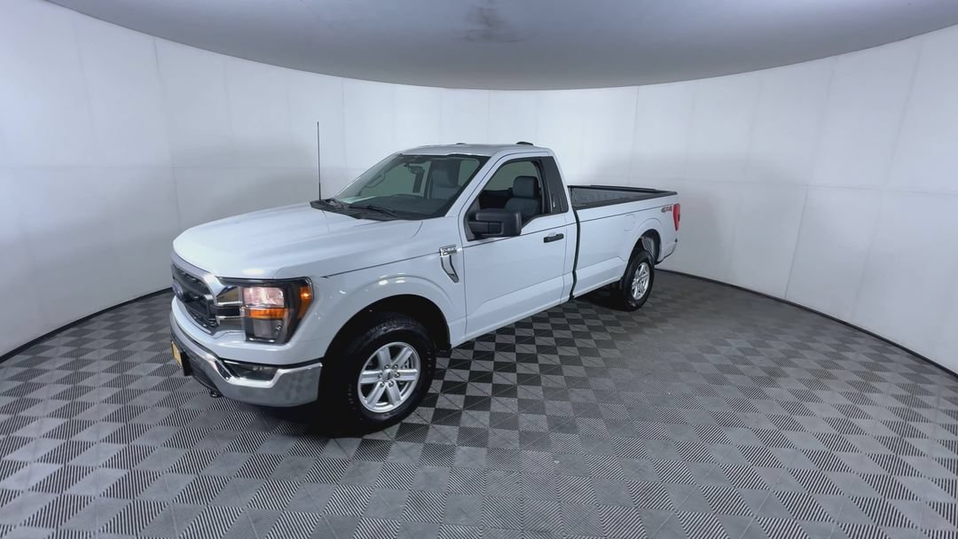 Certified Used 2023 Gray Ford XLT image 4
