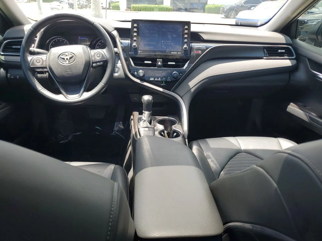 Used 2022 Gray Toyota SE image 16