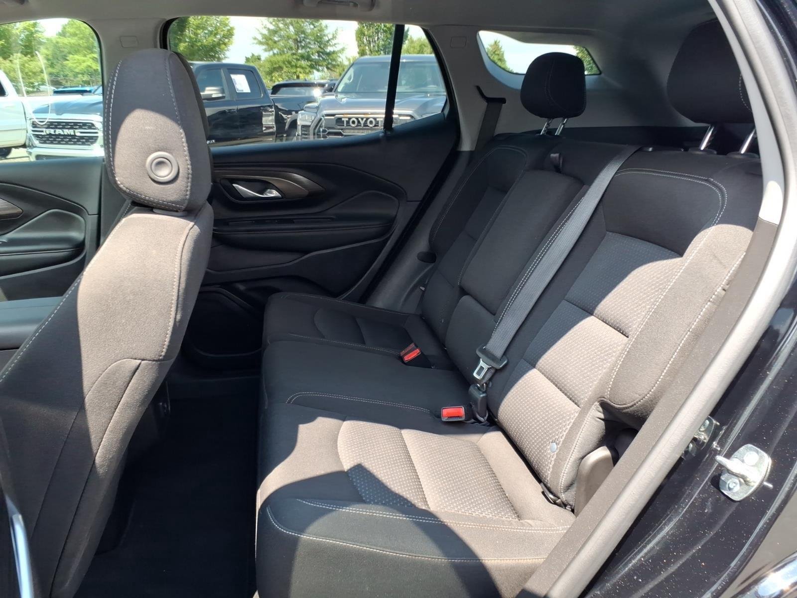 Used 2024 Ebony Twilight Metallic GMC SLE image 18