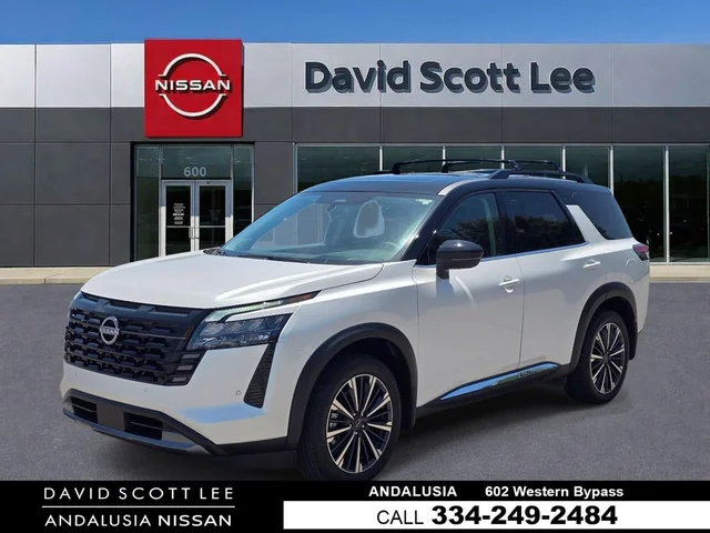 2026 Nissan Pathfinder Platinum