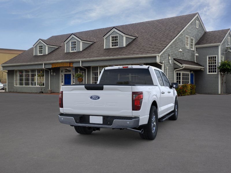 Used 2025 Oxford White Ford XLT image 8