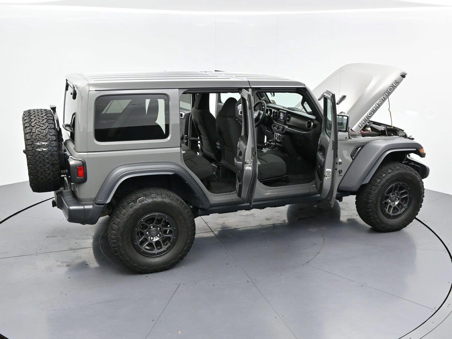 Used 2023 Gray Jeep High Tide image 34
