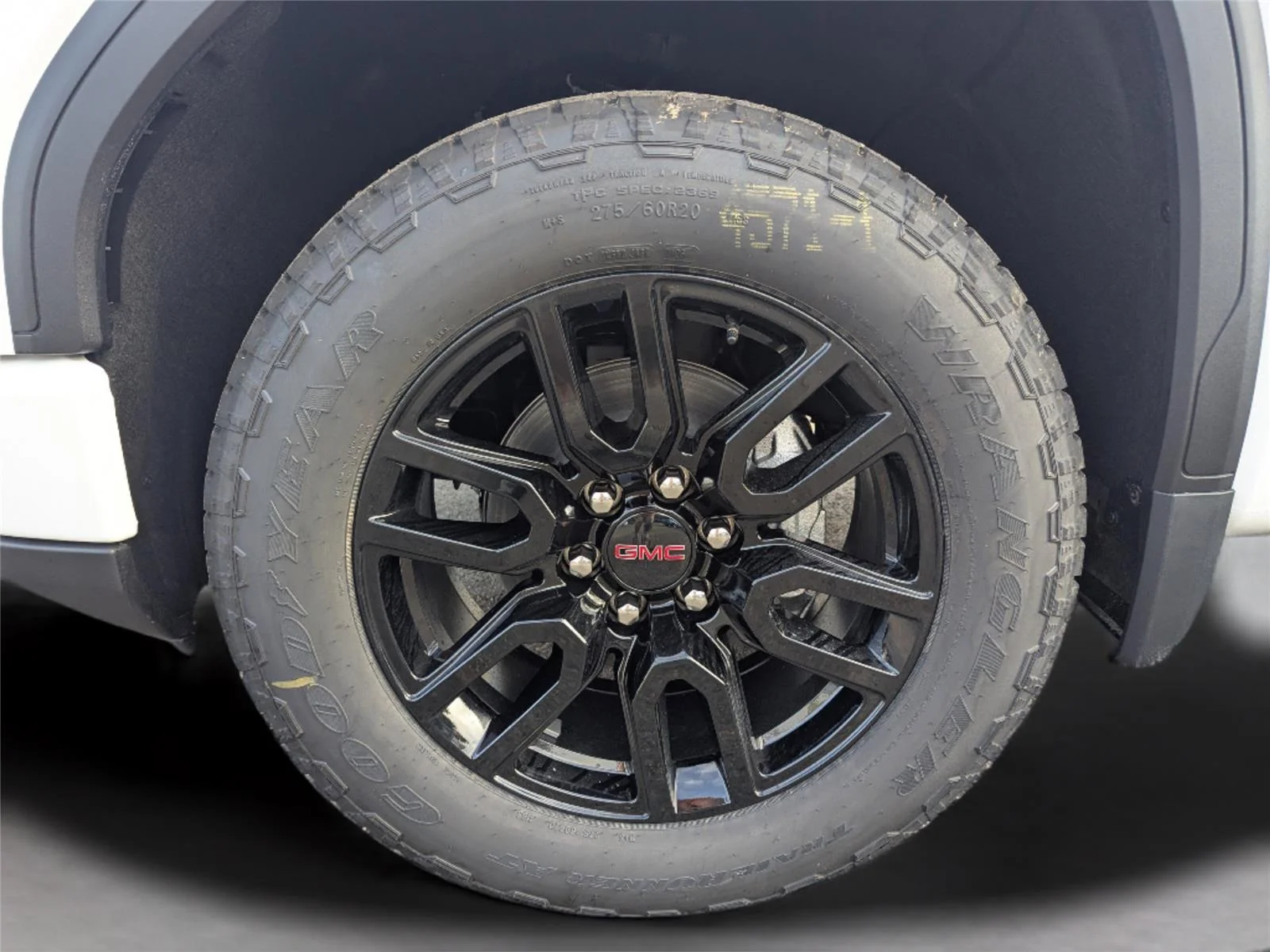 New 2026 Summit White GMC Elevation image 11