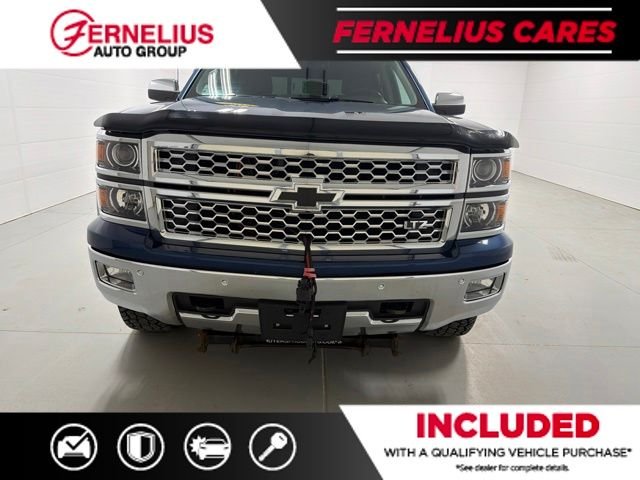 Used 2015 Blue Chevrolet LTZ image 2