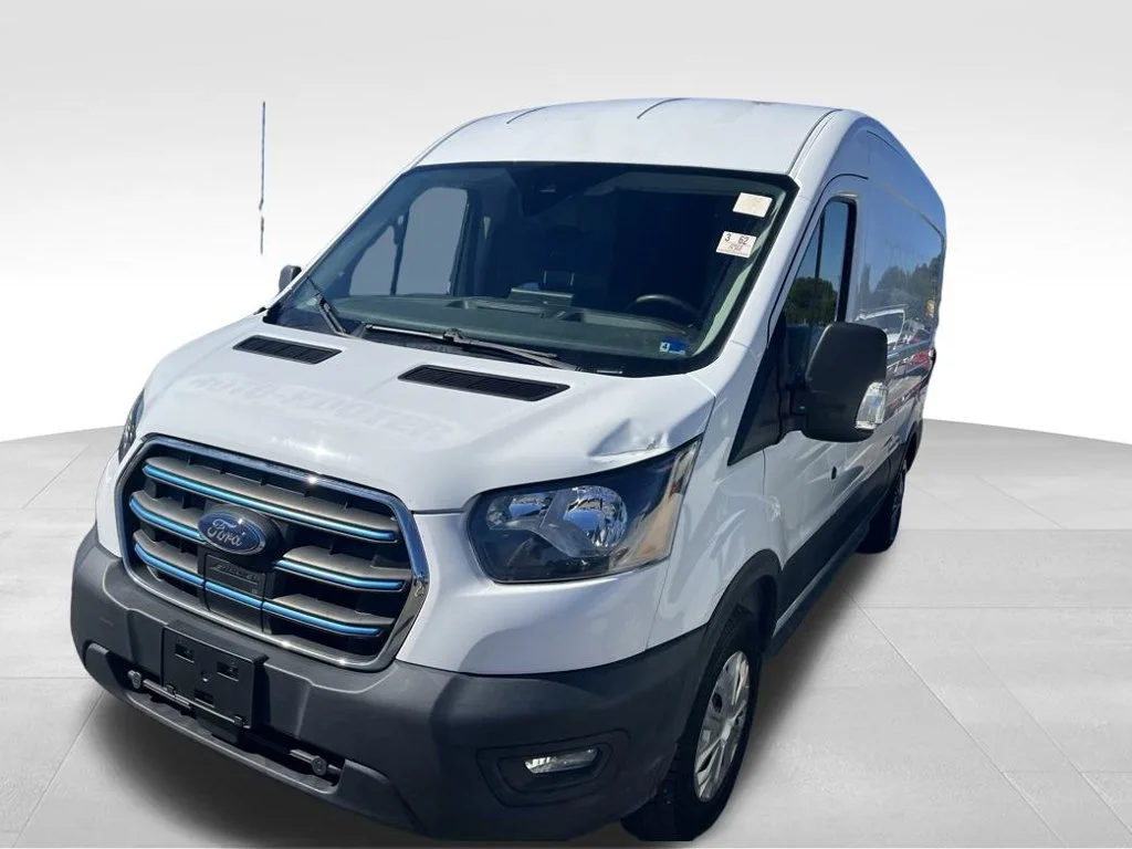 Used 2022 White Ford Base image 10