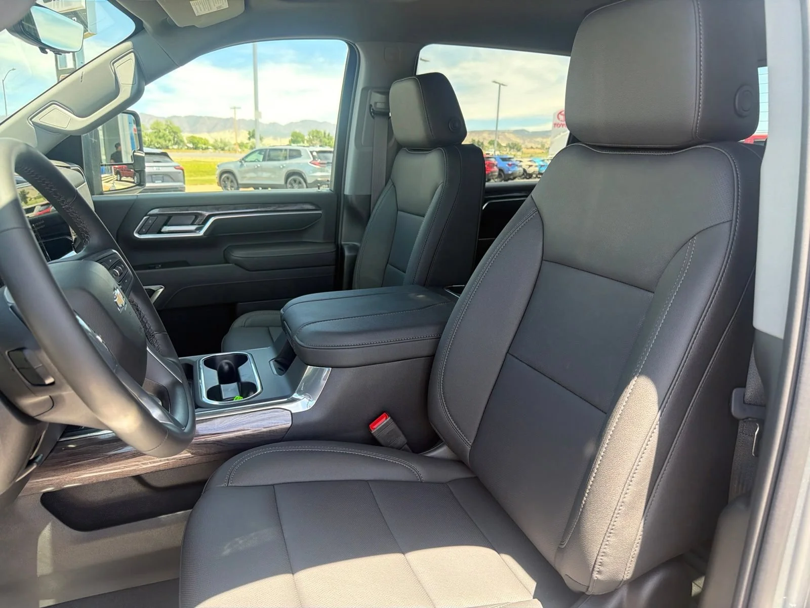 2026 Chevrolet Silverado 3500 HD LTZ - Photo 13
