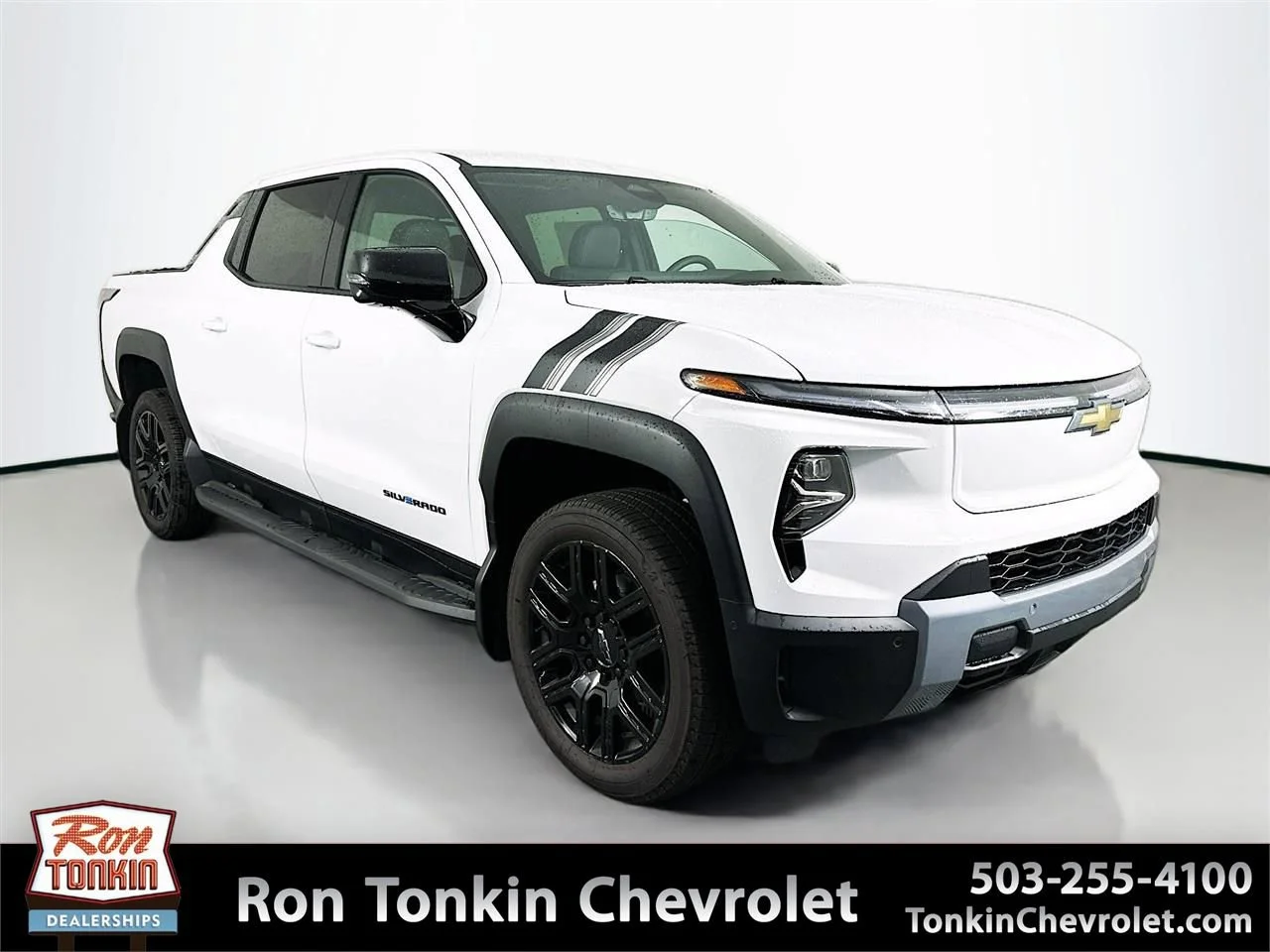 2026 Chevrolet Silverado EV LT Max Range's photo