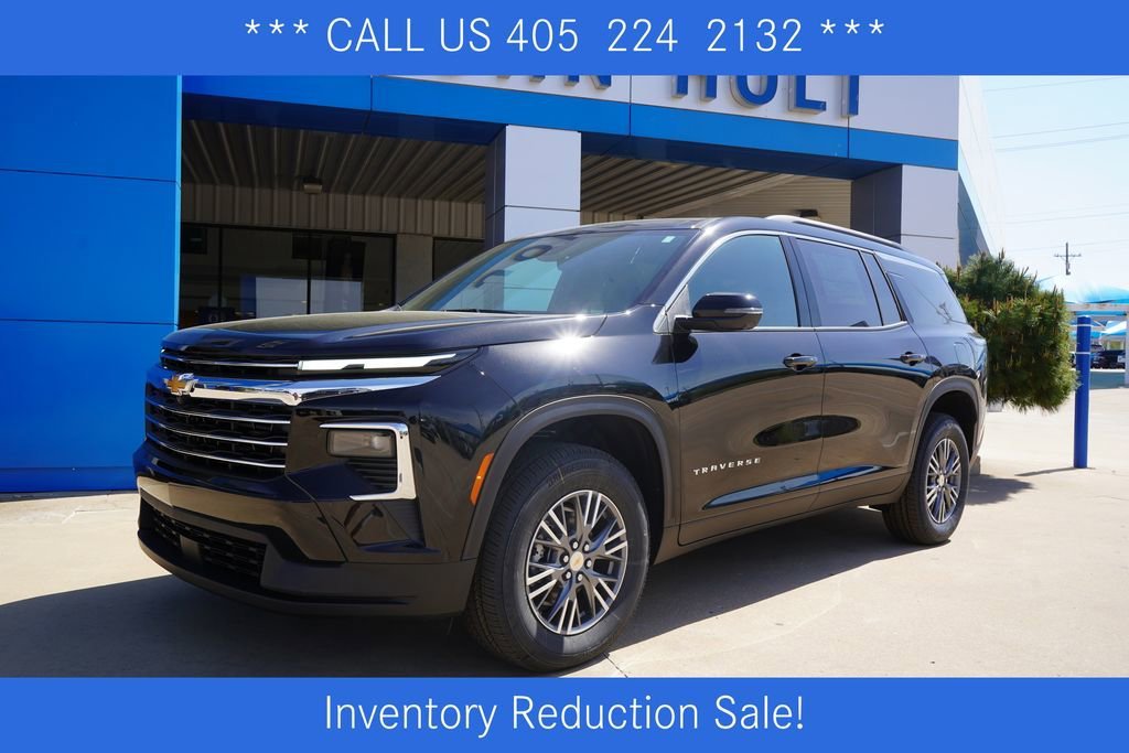 2026 Chevrolet Traverse FWD LT's photo