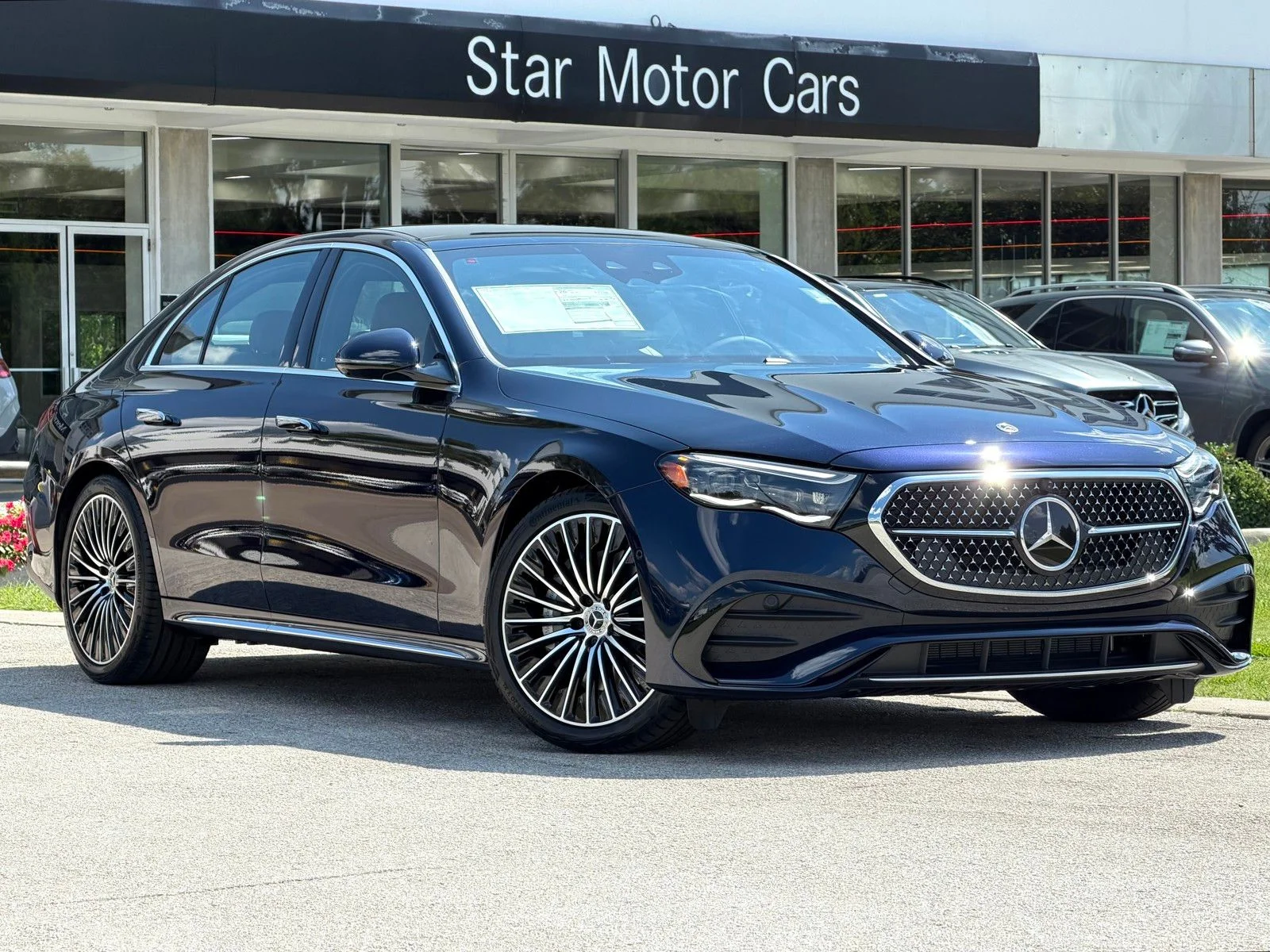 2026 Mercedes-Benz E-Class E450 4MATIC's photo