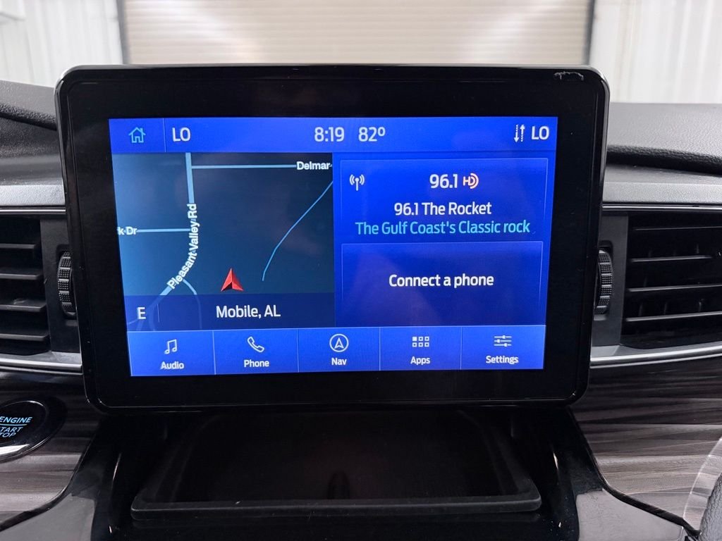 Used 2022 Black Ford Limited image 16