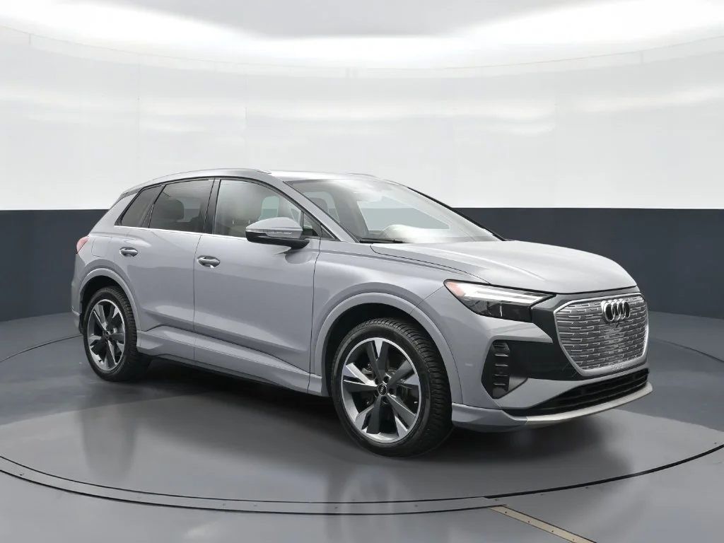 Used 2022 Gray Audi Premium image 13