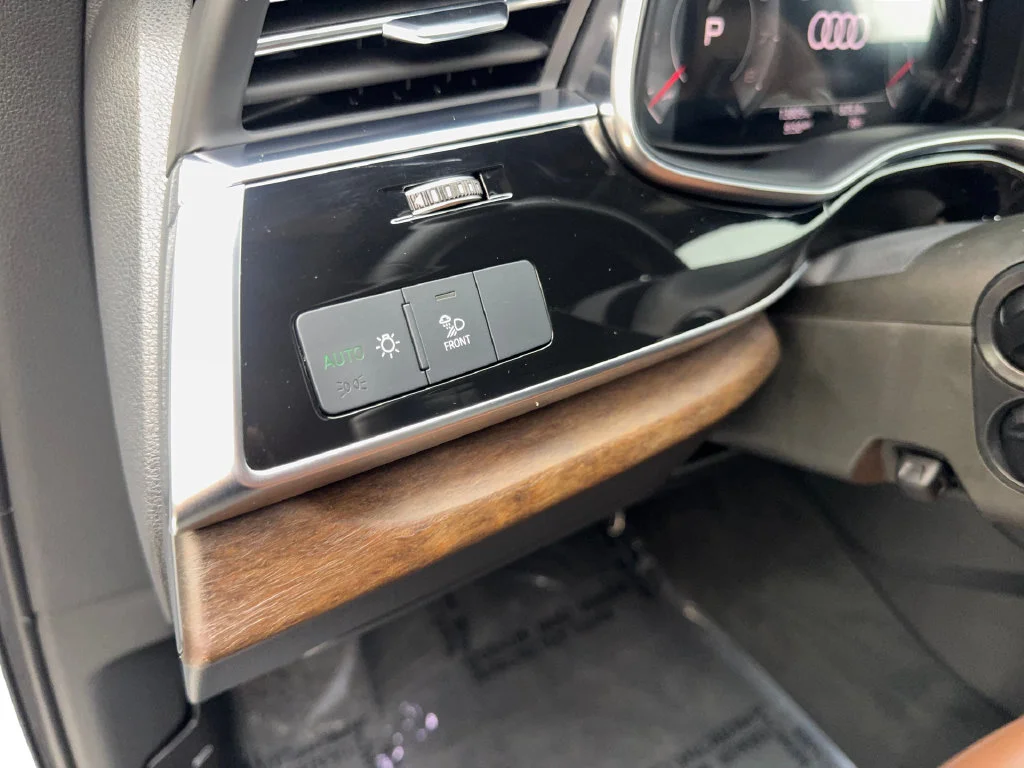 Used 2025 White Audi 45 Premium image 62