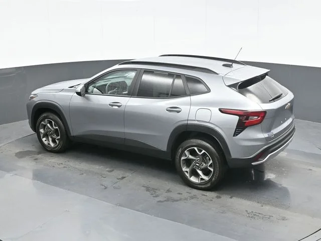 Used 2024 Gray Chevrolet LT image 11