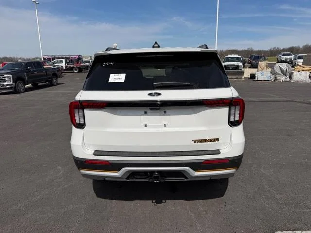 New 2026 Star White Metallic Tri-Coat Ford Tremor® image 32