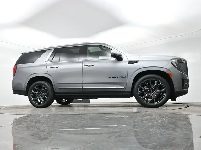 Used 2024 Sterling Metallic GMC Denali Ultimate image 37