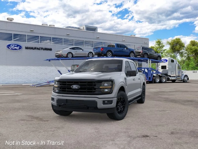 New 2026 Avalanche Ford XLT image 2