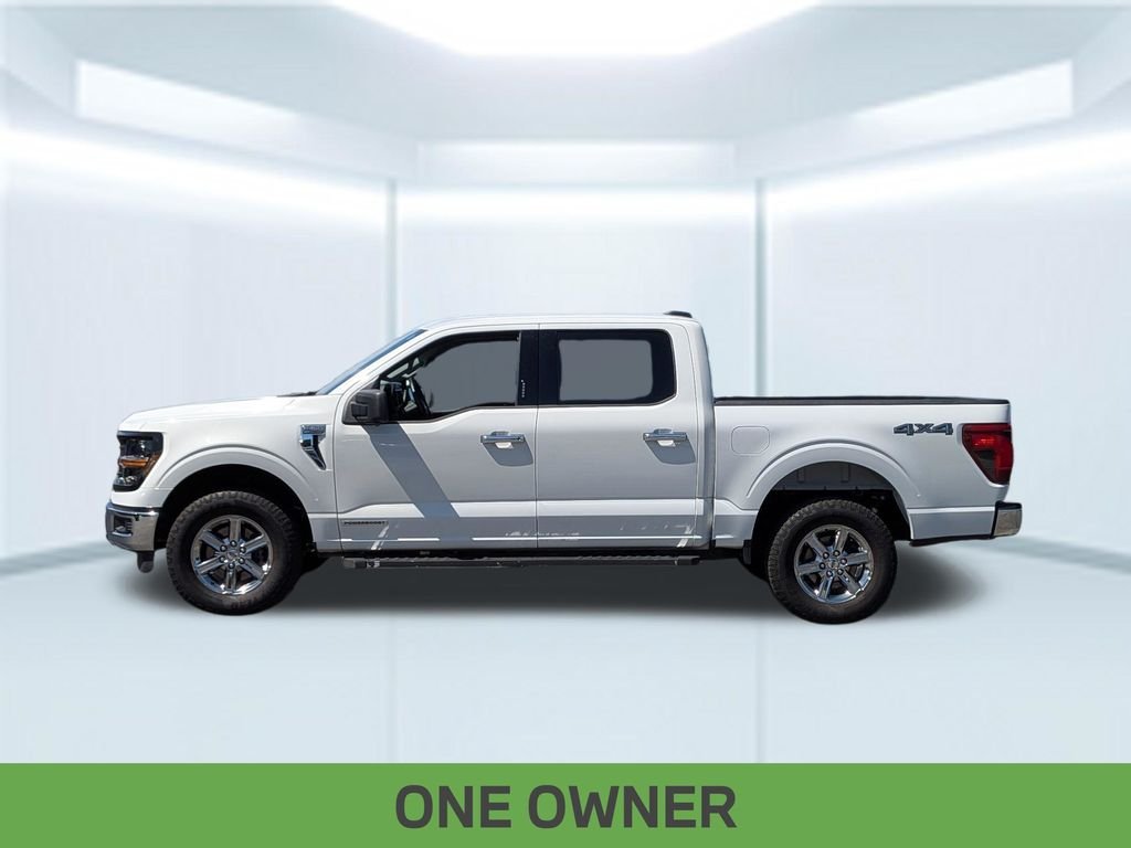 Used 2024 White Ford XLT image 2