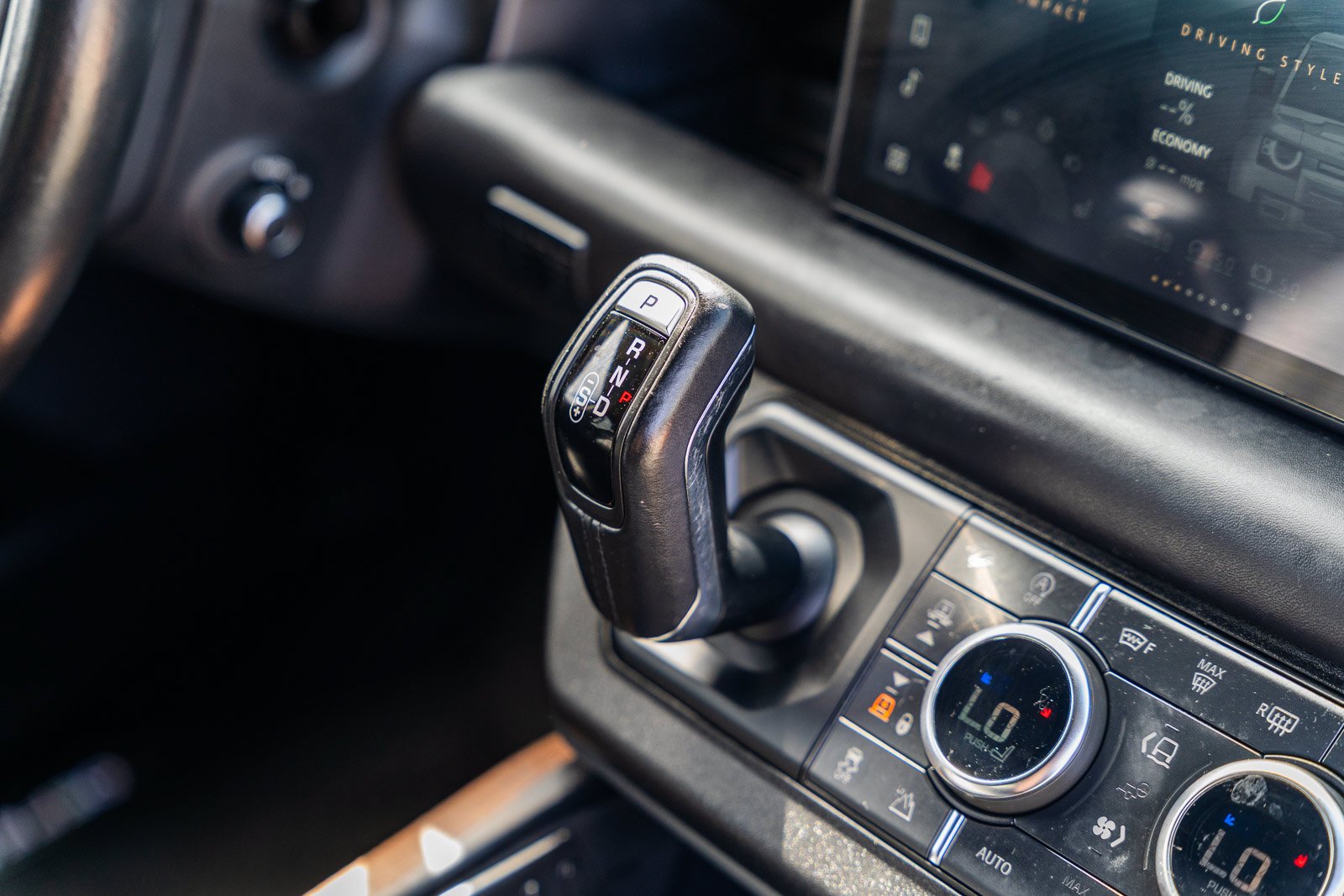 Used 2021  Land Rover X image 19
