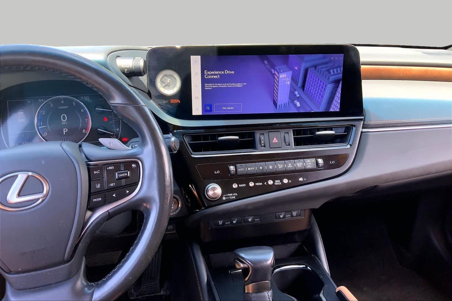 Certified Used 2024 Eminent White Pearl Lexus  image 7