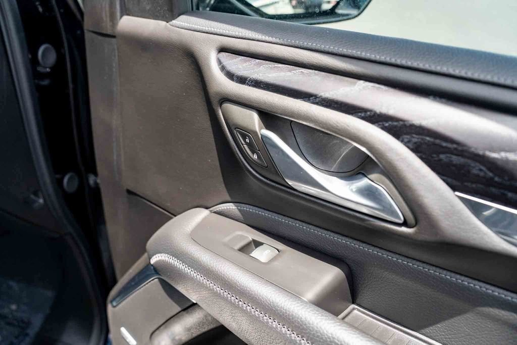 Used 2024 Black GMC Denali image 30