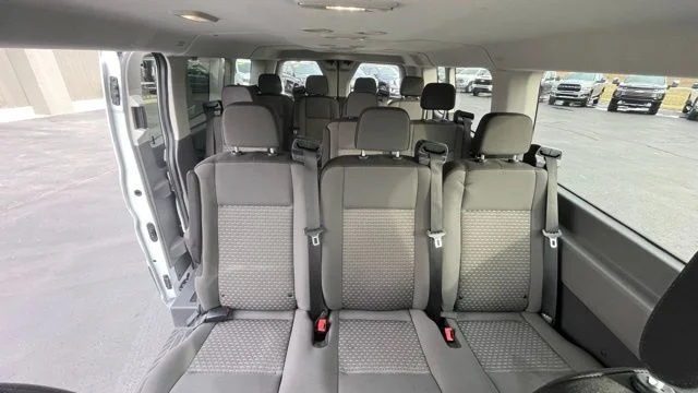 2023 Ford Transit Passenger Van XLT - Photo 9