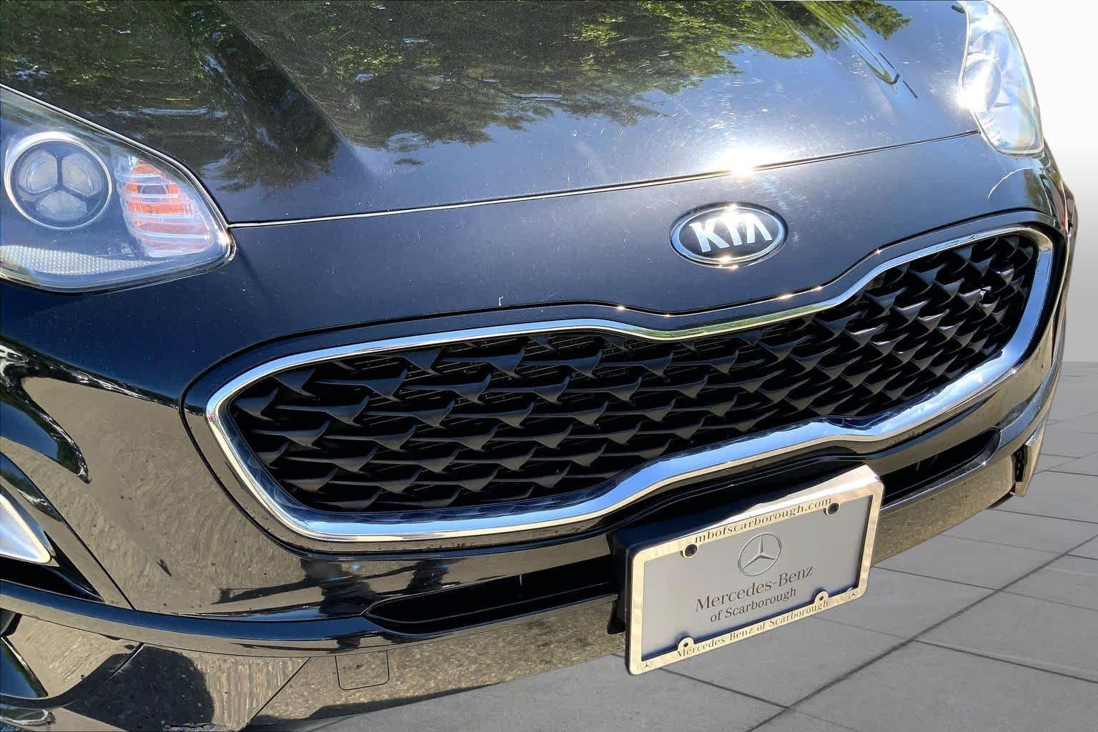 Used 2021 Black Cherry Kia LX image 30