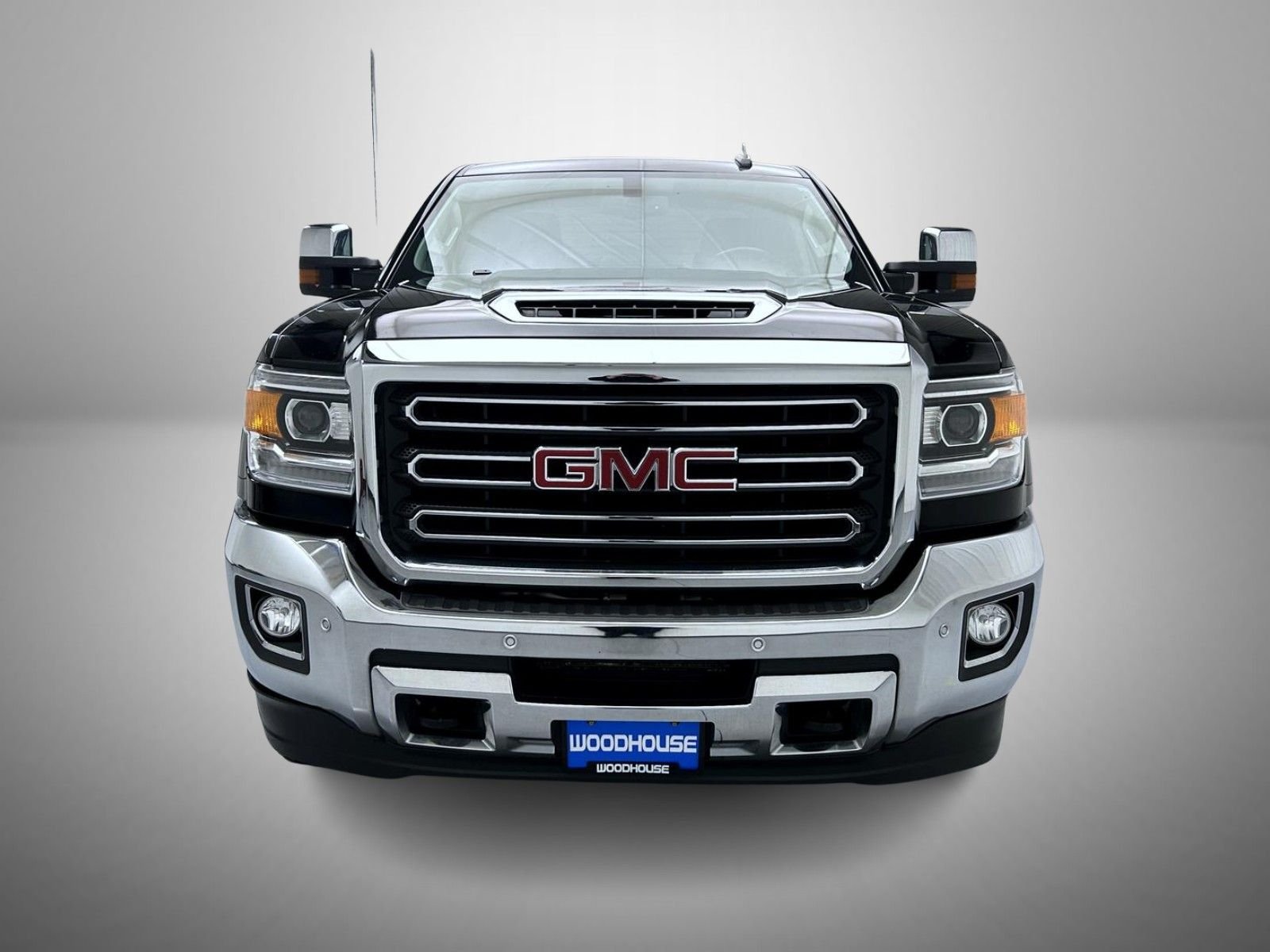 Used 2018 Black GMC SLT image 2