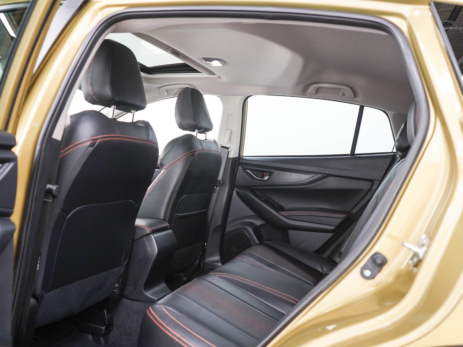 Used 2021 Plasma Yellow Pearl Subaru Limited image 17