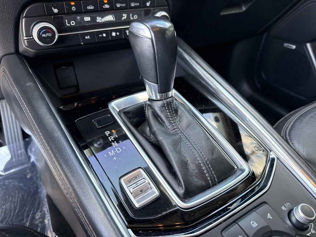 Used 2021 Silver Mazda Grand Touring image 33