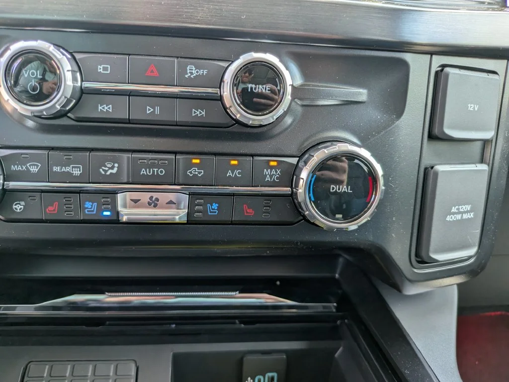 New 2026 Argon Blue Metallic Ford F-250® Lariat® image 29
