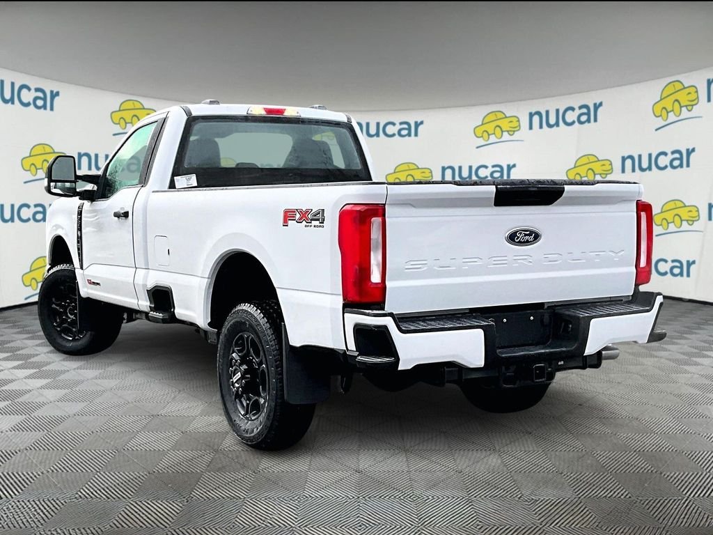 New 2026 Oxford White Ford XL image 4