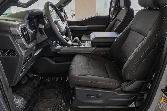 New 2026 Avalanche Ford XLT image 11