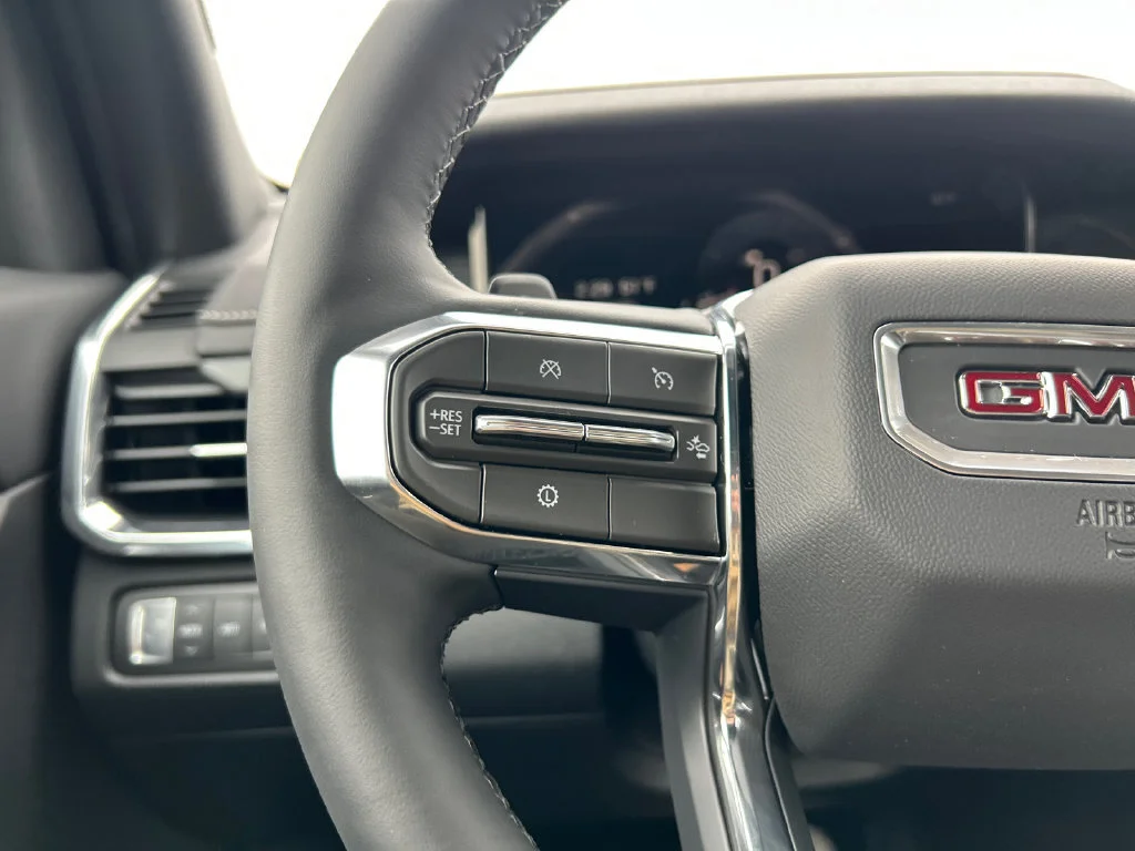 New 2026 Ebony Twilight Metallic GMC Elevation Black Edition image 21