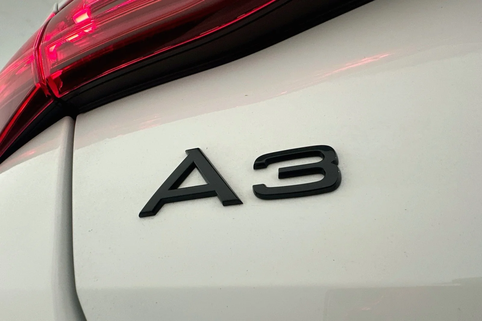 Used 2023 Ibis White Audi Premium image 5