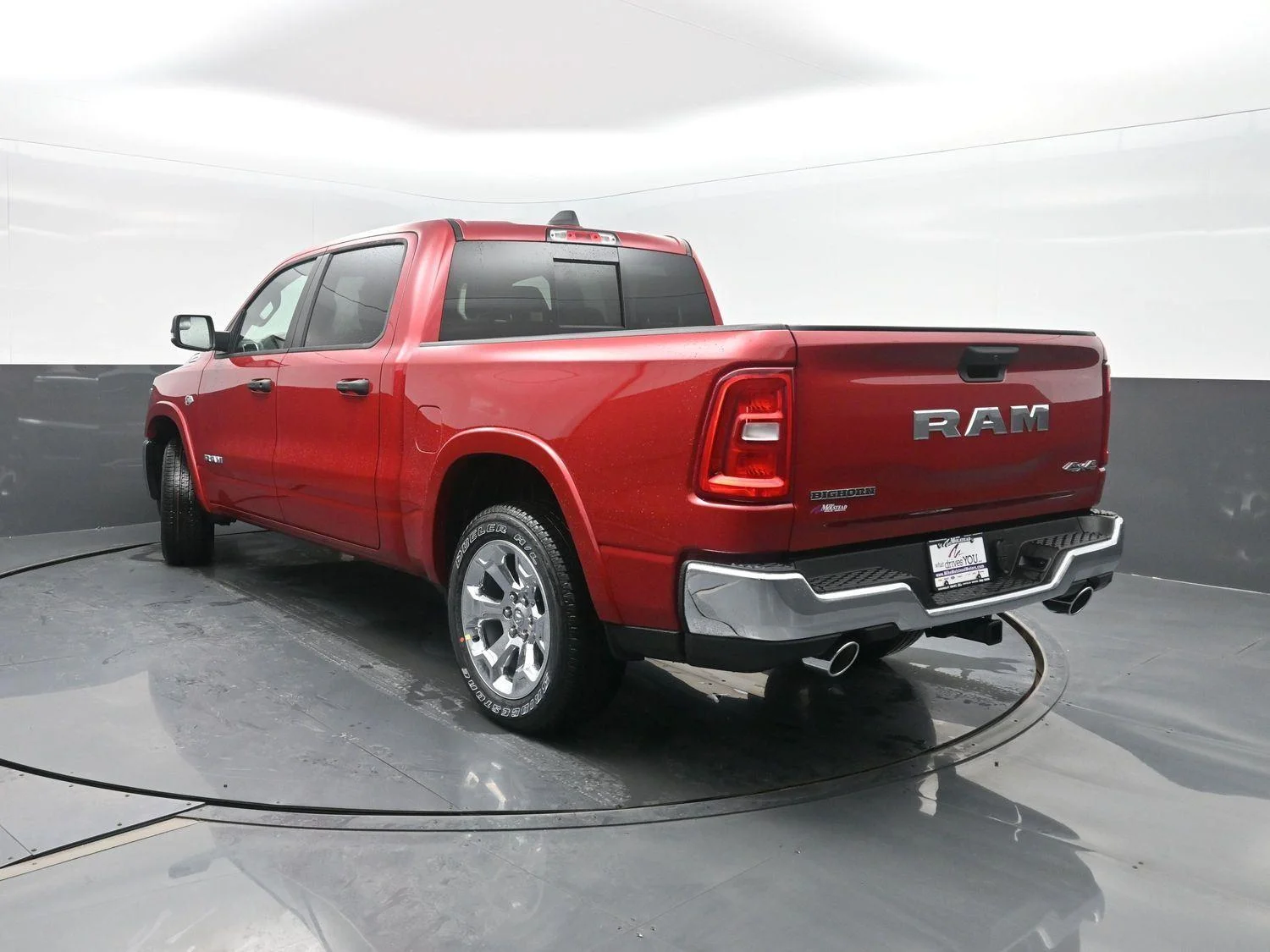 New 2026 Molten Red Pearl-Coat Exterior Paint RAM Big Horn image 46