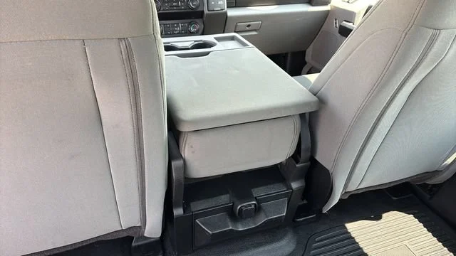 Used 2020 White Ford XL image 22