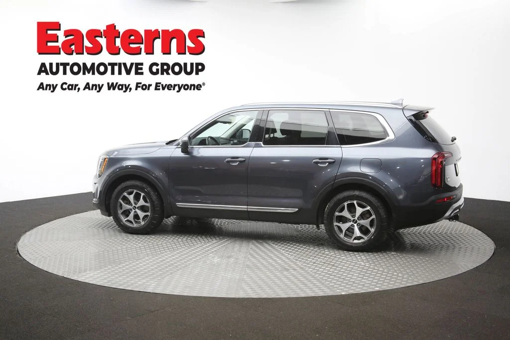 Used 2022 Gray Kia EX image 65