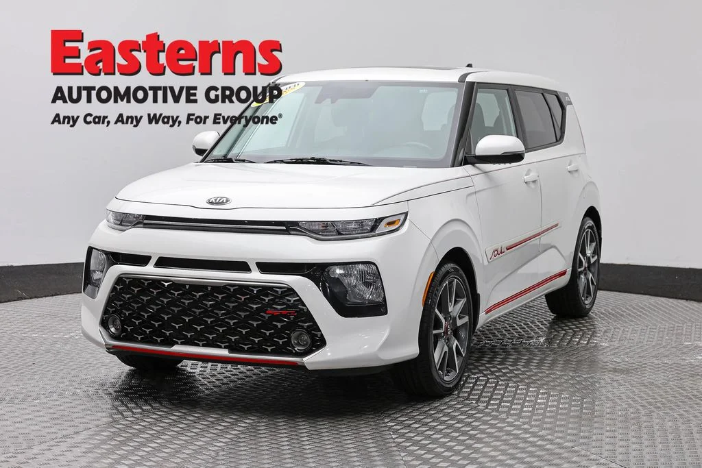 Used 2020 White Kia GT-Line image 1