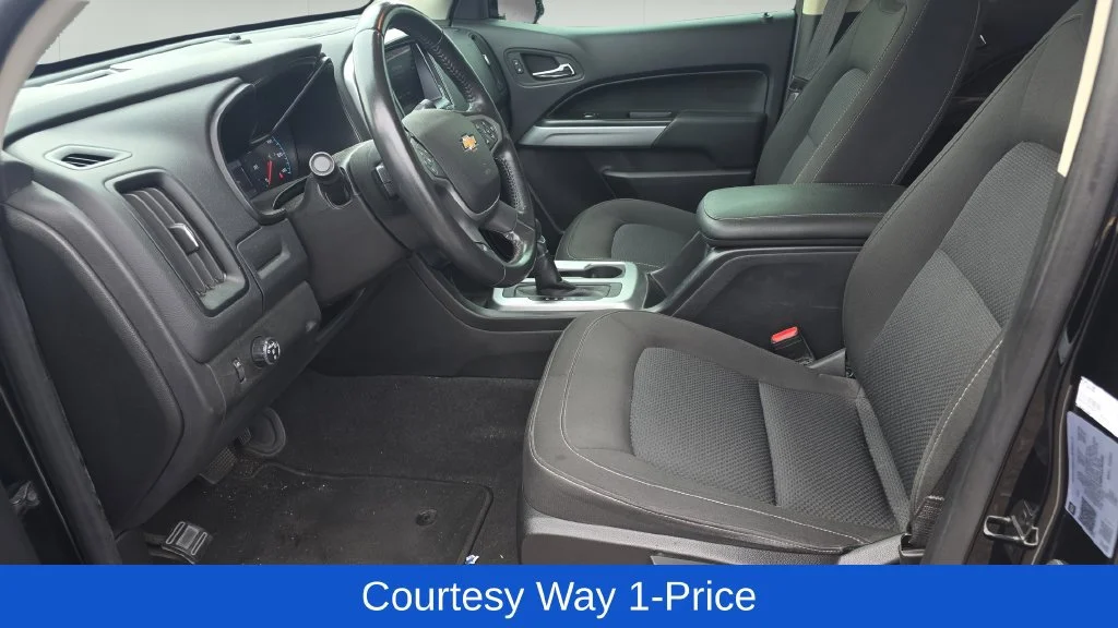 Used 2022 BLACK Chevrolet 2WD LT image 13