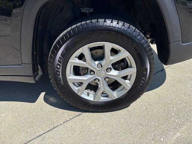 Used 2023 Black Jeep Limited image 12