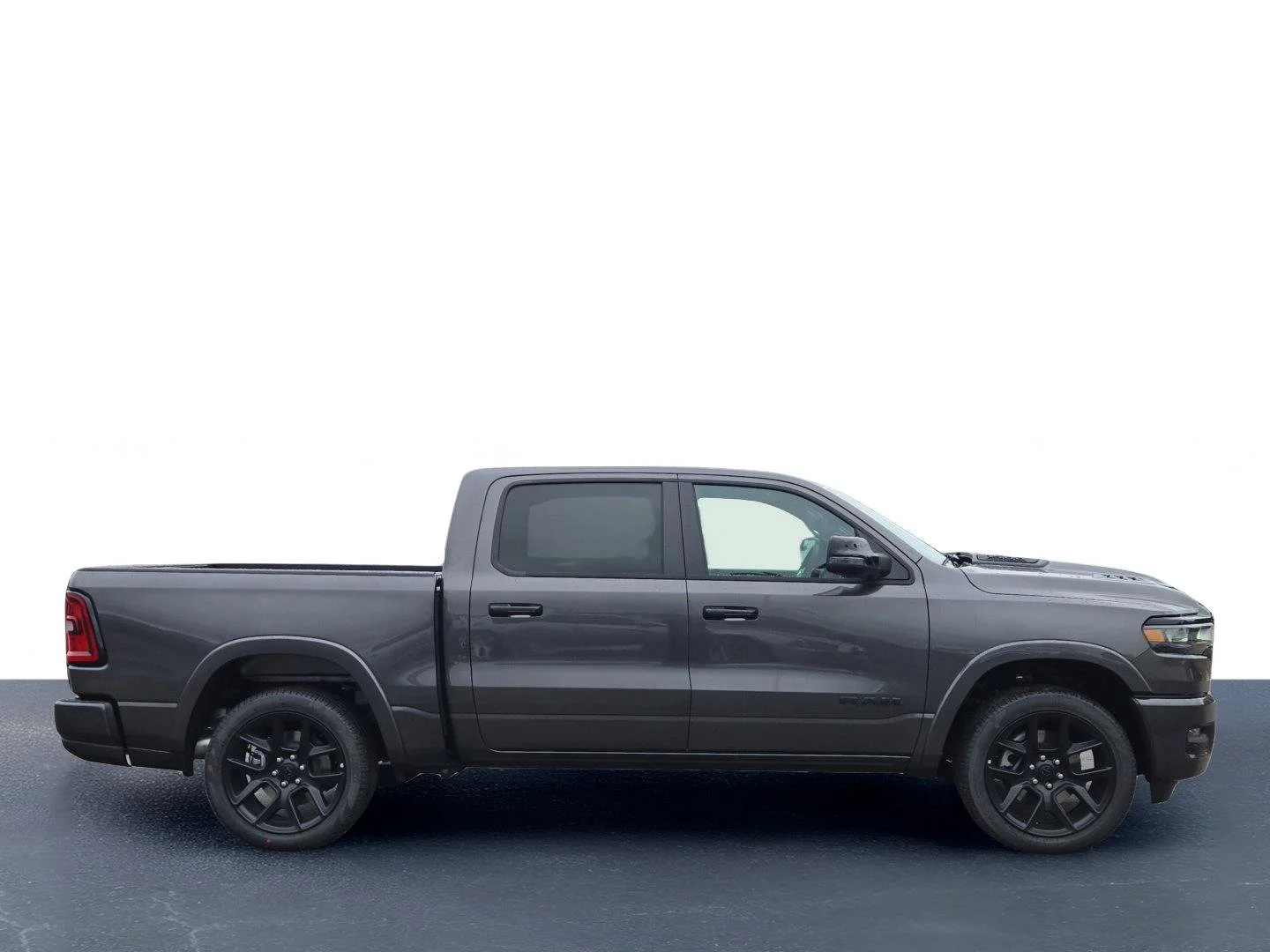2026 RAM 1500 Laramie - Photo 6